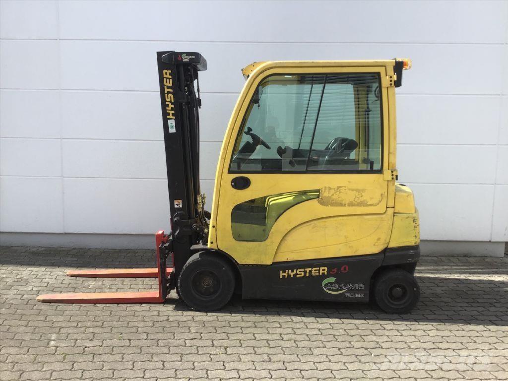 Hyster J 3.0 XN バッテリーフォークリフト