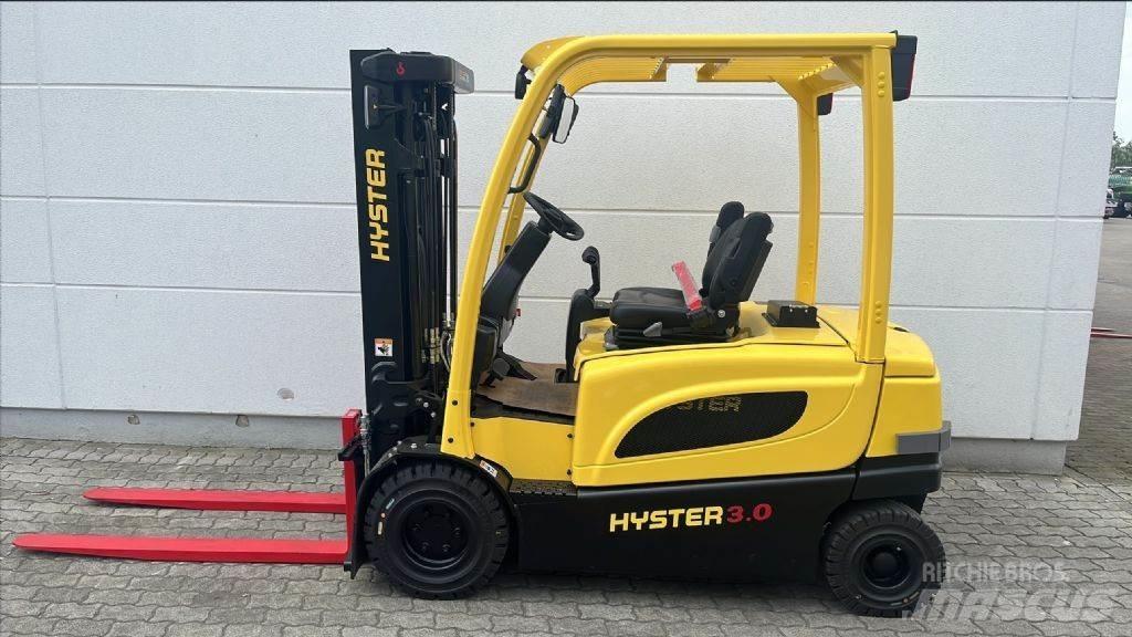 Hyster J 3.0 XN バッテリーフォークリフト