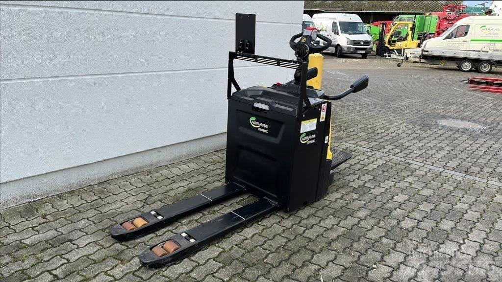 Hyster P 2.0 S ローリフト