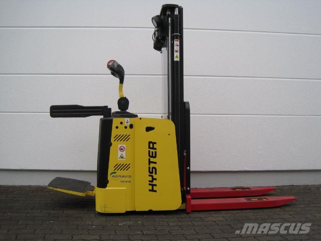 Hyster S 1.5S ウォーキンフォークリフト