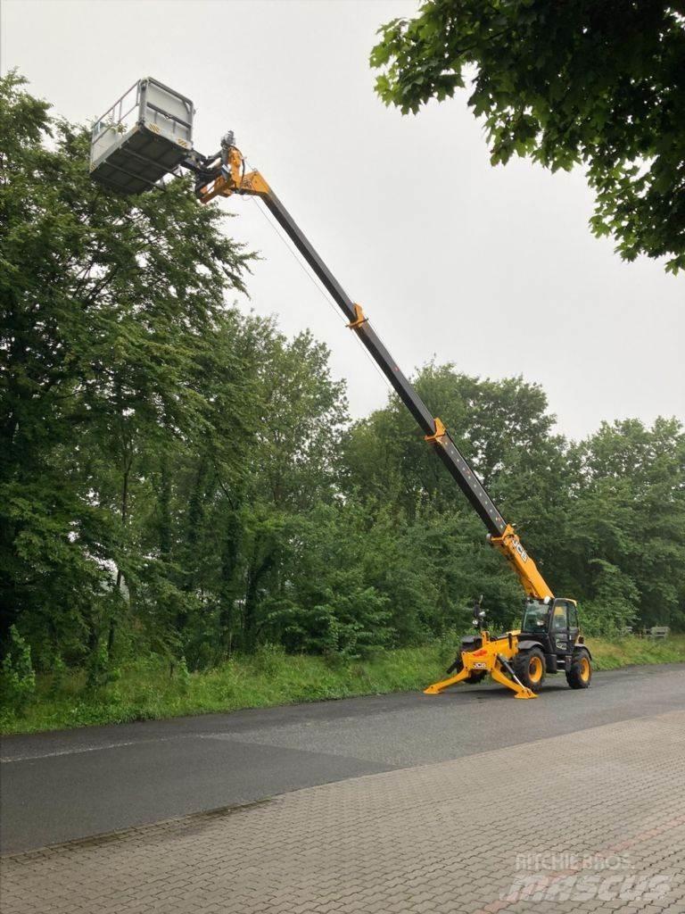JCB 540-180 HiViz テレスコーピックハンドラー