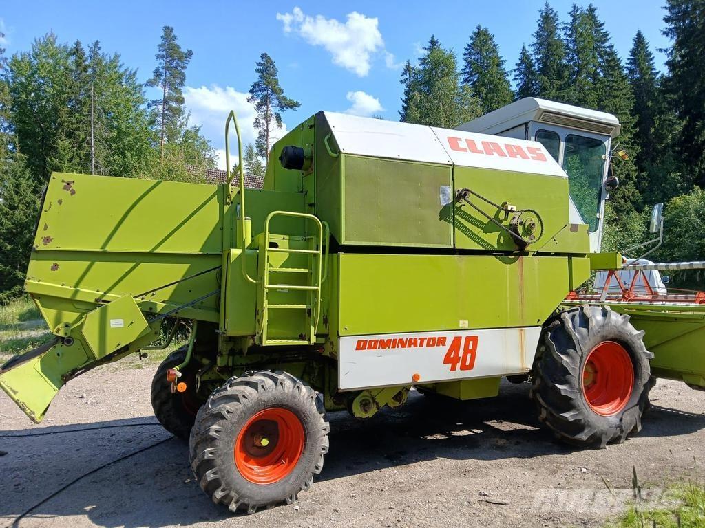 CLAAS 48 コンバイン