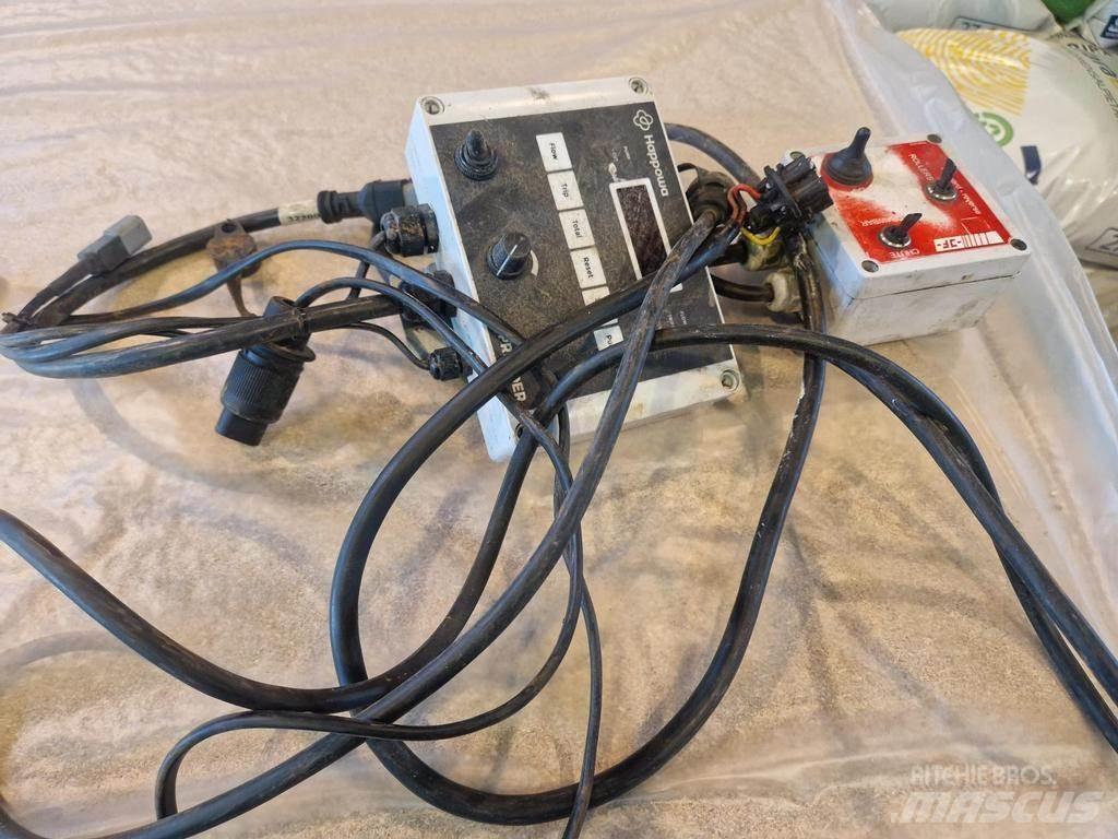 JF 1350 フォレージハーベスター