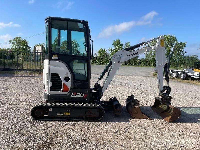 Bobcat E20Z ミニ油圧ショベル 7t以下（ミニユンボ・ミニディガー）