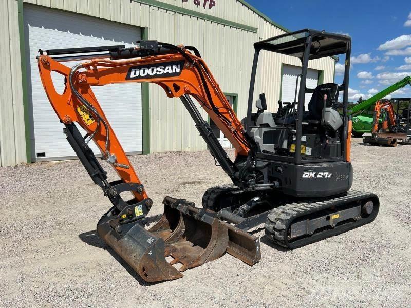 Doosan DX27Z ミニ油圧ショベル 7t以下（ミニユンボ・ミニディガー）