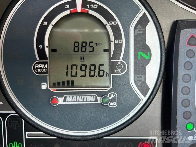 Manitou MT625 テレスコーピックハンドラー