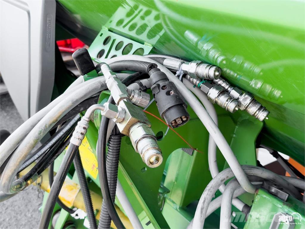 Amazone ZA-M 3001 ミネラル散布機