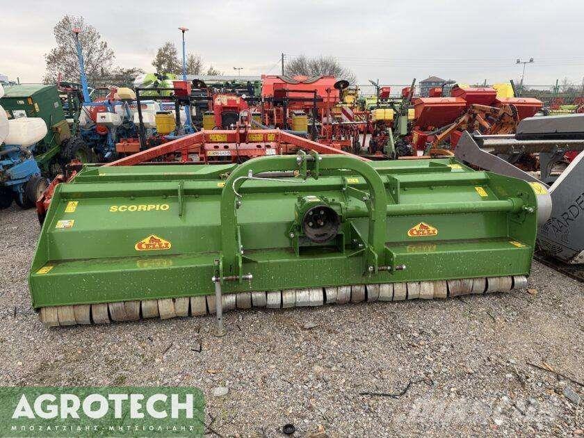 Celli SCORPIO/F 320 トラクター