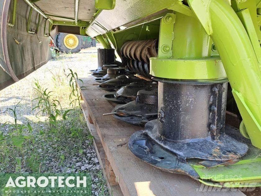 CLAAS 3100 FRC トラクター