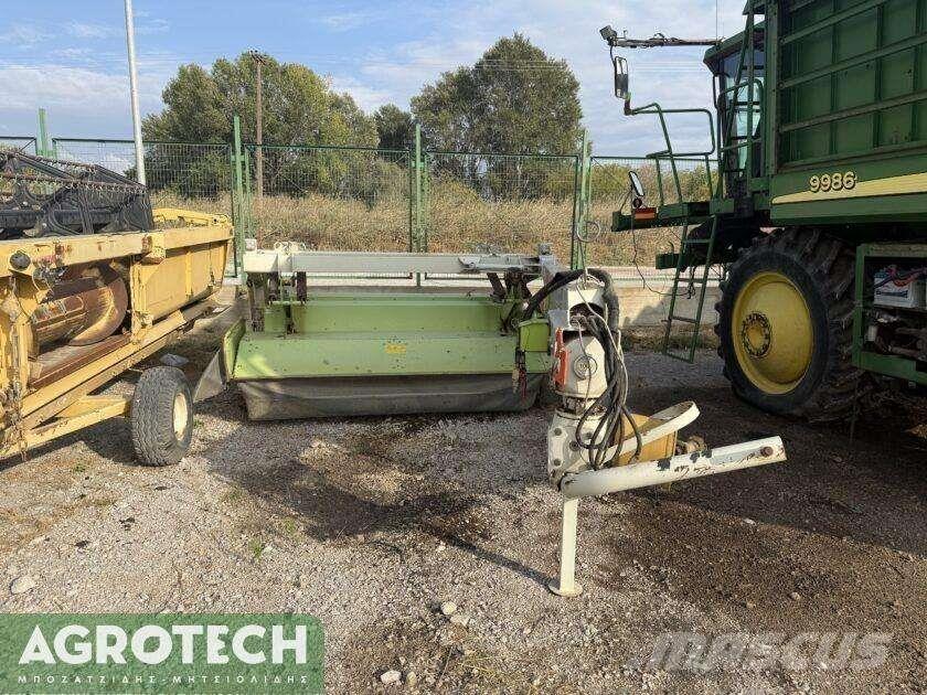 CLAAS DISCO 3050 TRC トラクター