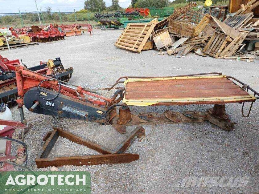  DM 5 トラクター