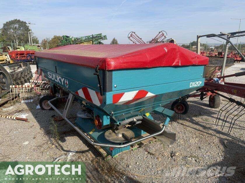  DX 20+ トラクター