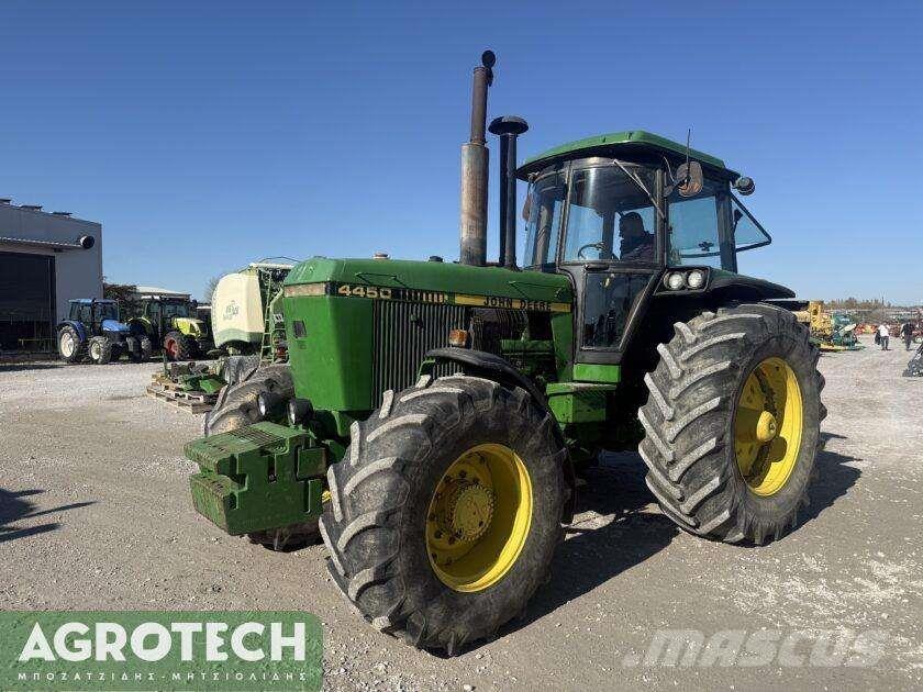 John Deere 4450 トラクター