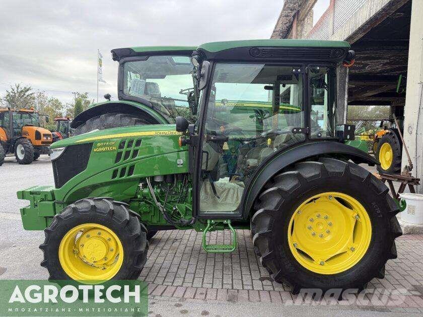 John Deere 5075 GF トラクター