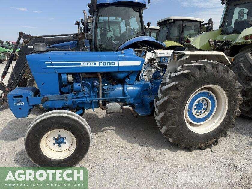 John Deere 6600 トラクター