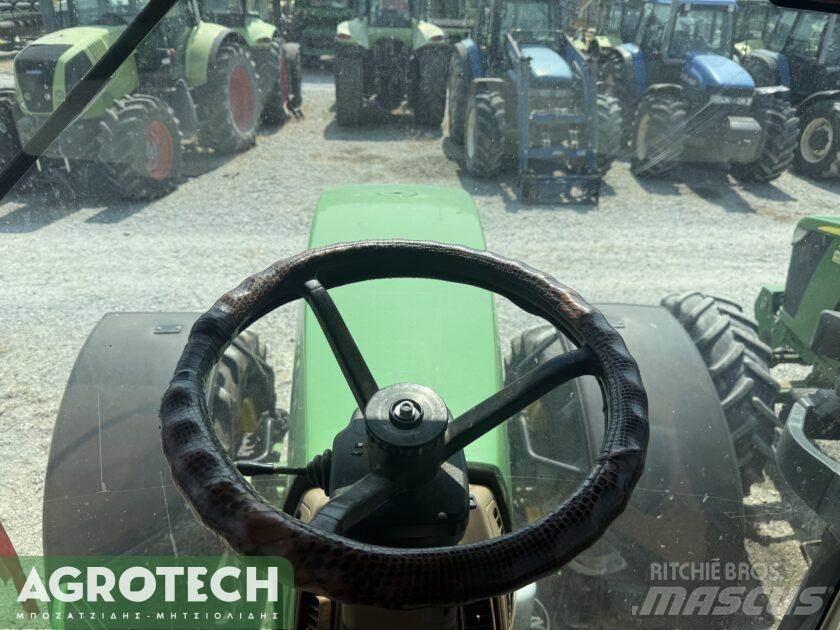 John Deere 8100 トラクター