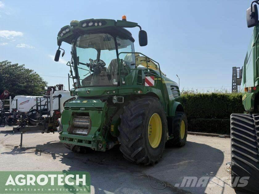 John Deere 8300 トラクター