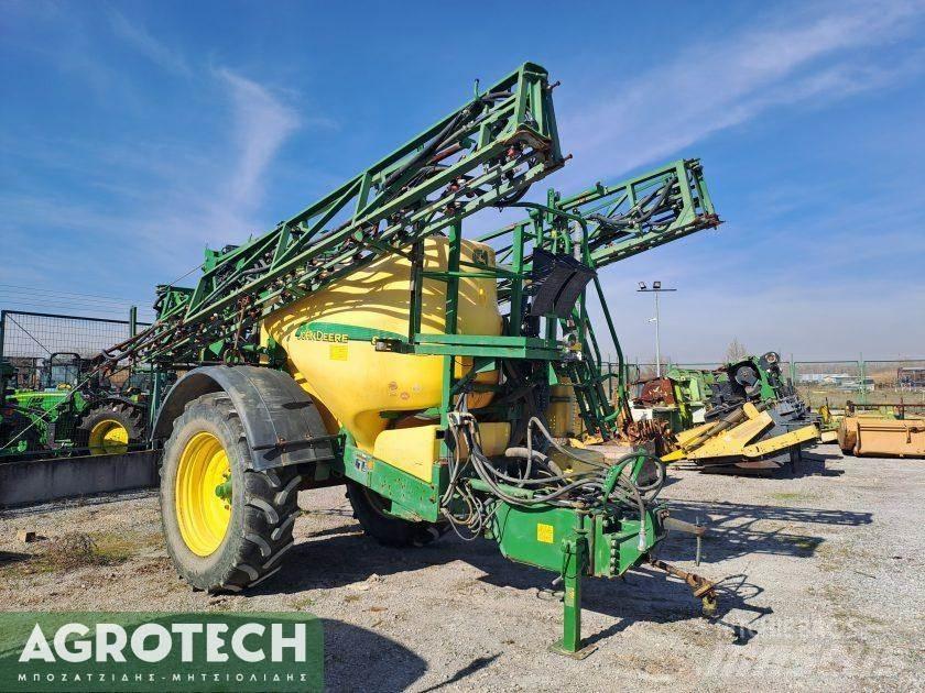 John Deere 840i トラクター