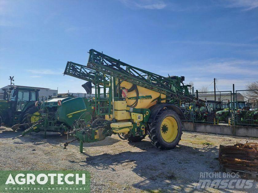 John Deere 840i トラクター