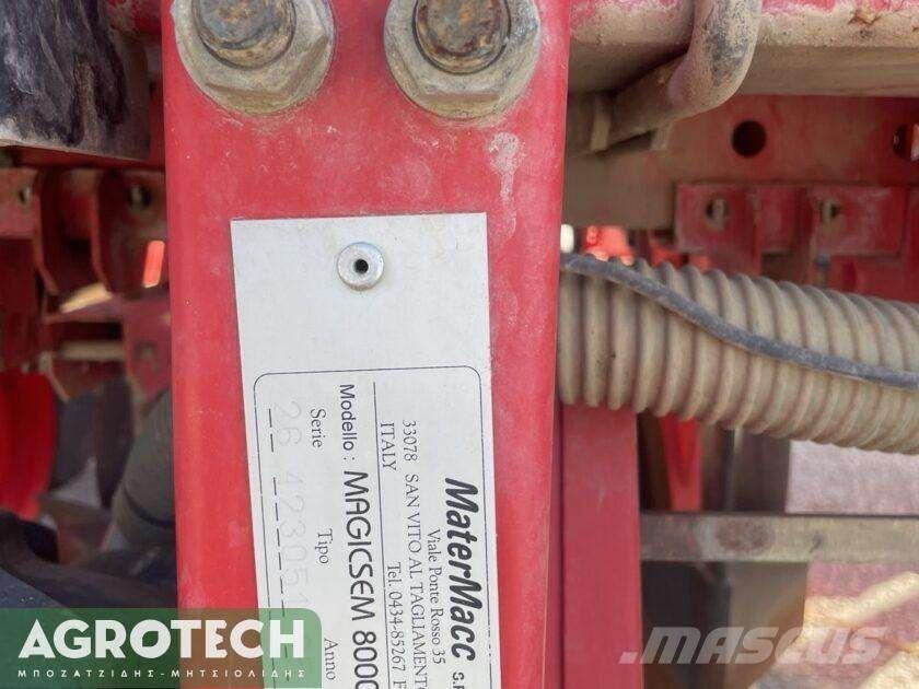MaterMacc MS 8000 トラクター