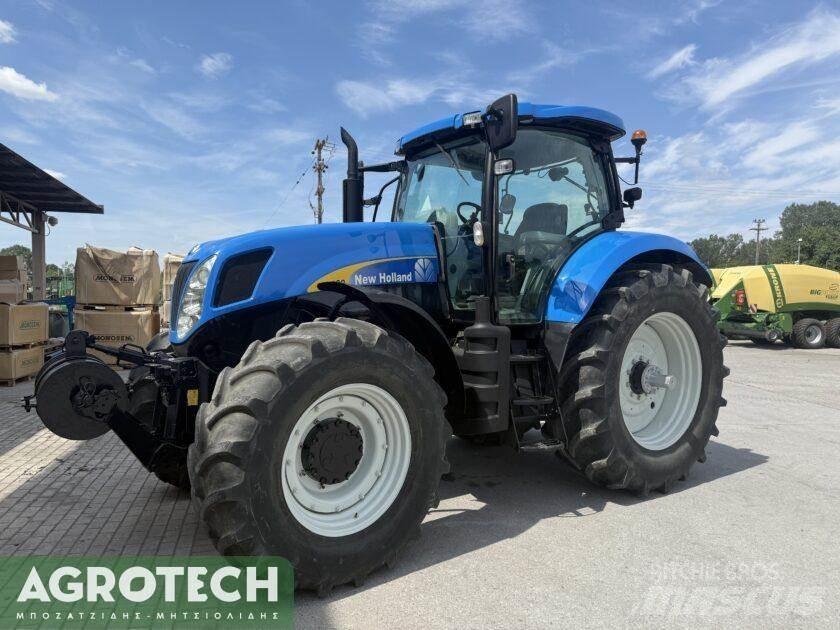 New Holland T7030 トラクター