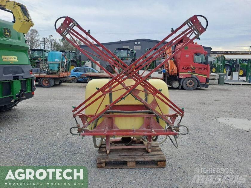 NK 1000 トラクター