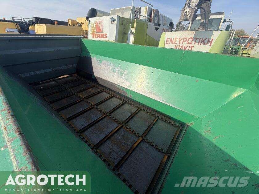 Triton TR 95 トラクター