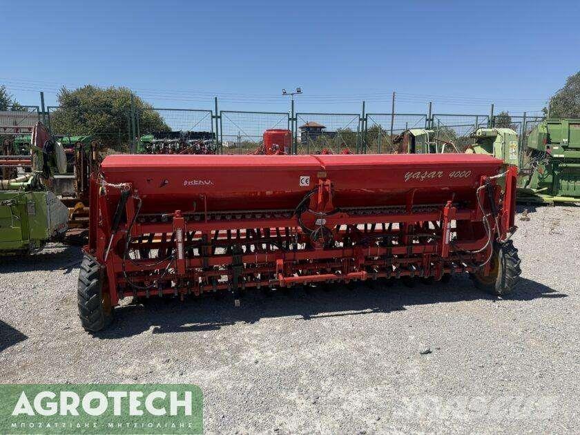  YASAR 4000 トラクター