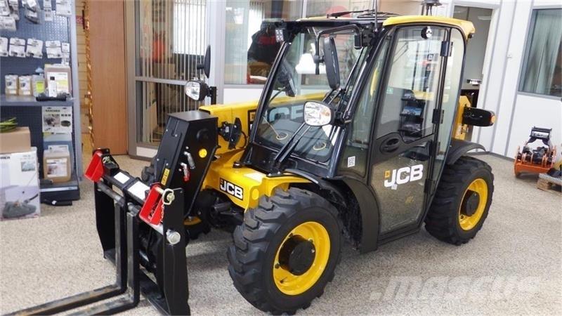 JCB 514-40 テレスコーピックハンドラー