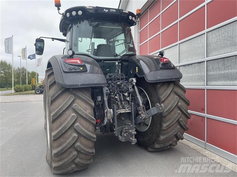 Valtra S394 トラクター