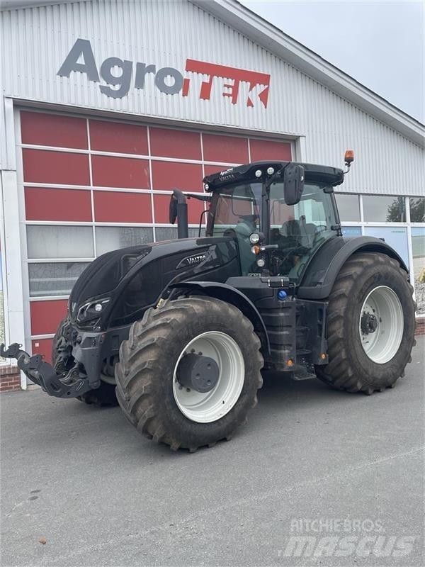 Valtra S394 トラクター