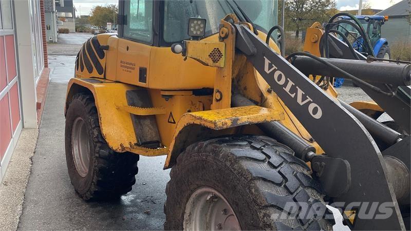 Volvo L35B ホイールローダー・タイヤショベル