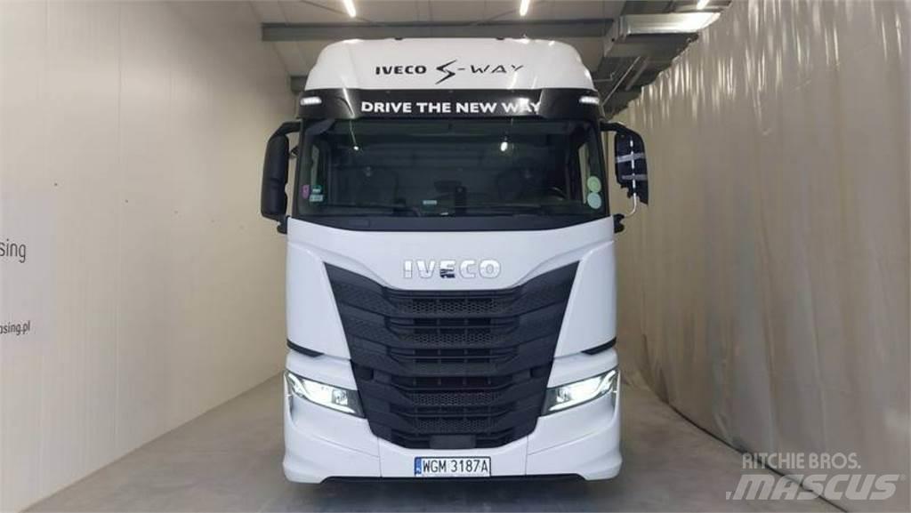 Iveco AS 中古トラクターヘッド | トレーラーヘッド