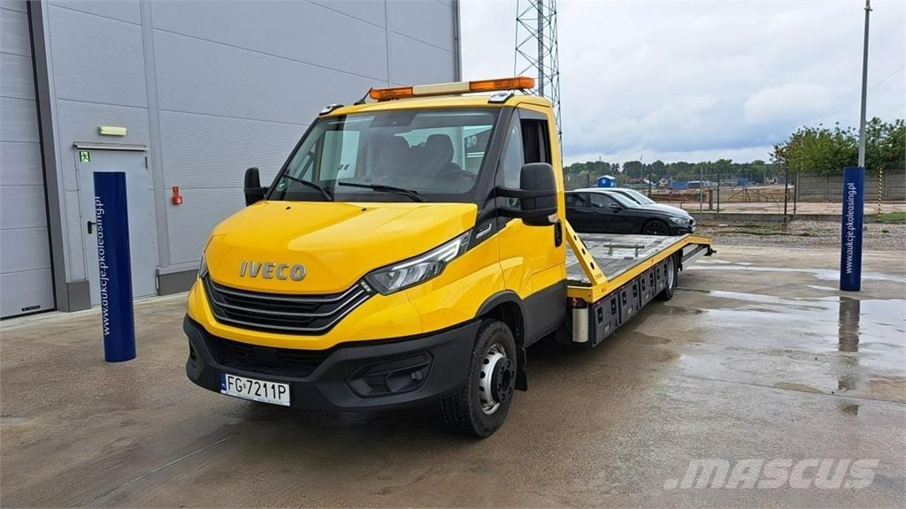 Iveco Daily パネルバン