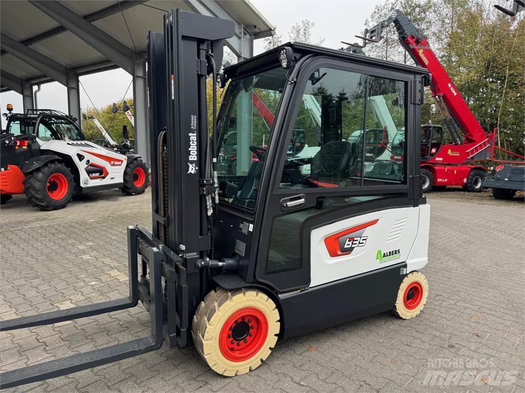 Bobcat B 35 X - 7 Plus バッテリーフォークリフト
