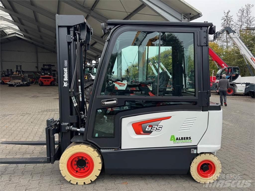 Bobcat B 35 X - 7 Plus バッテリーフォークリフト