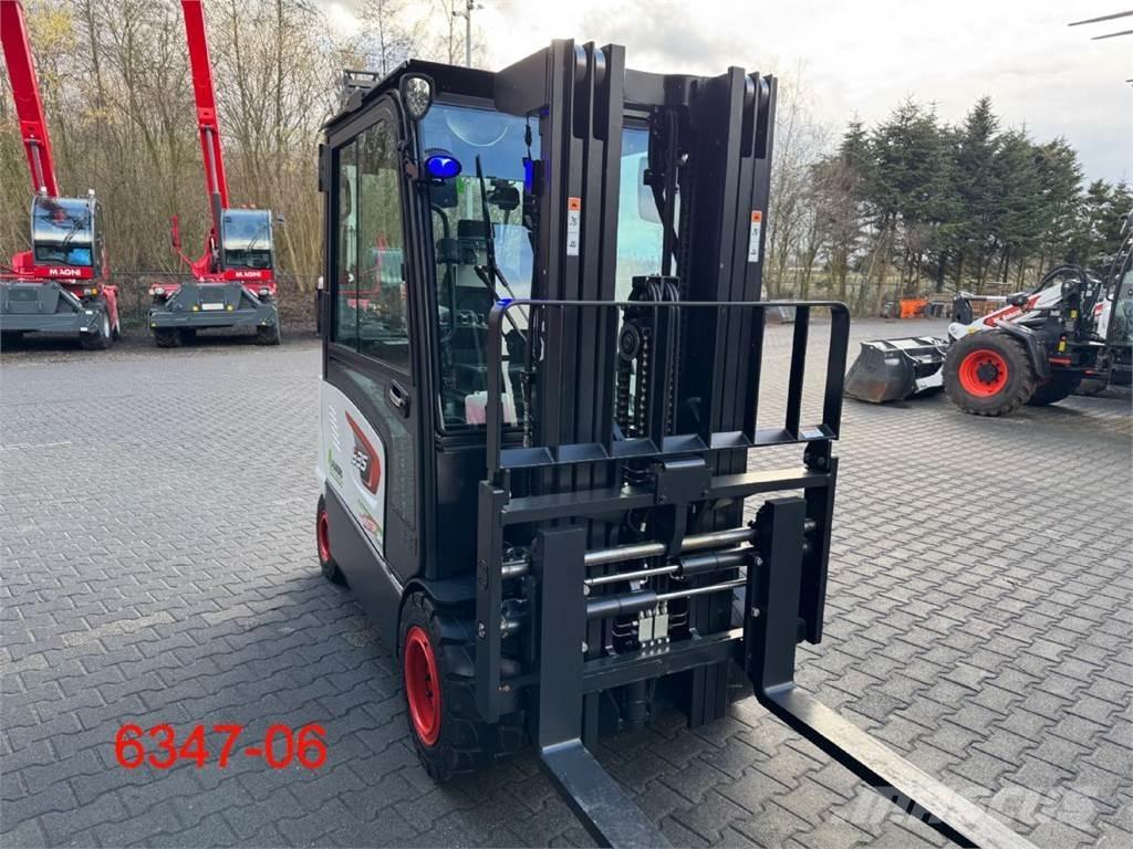 Bobcat B 35 X - 7 Plus バッテリーフォークリフト