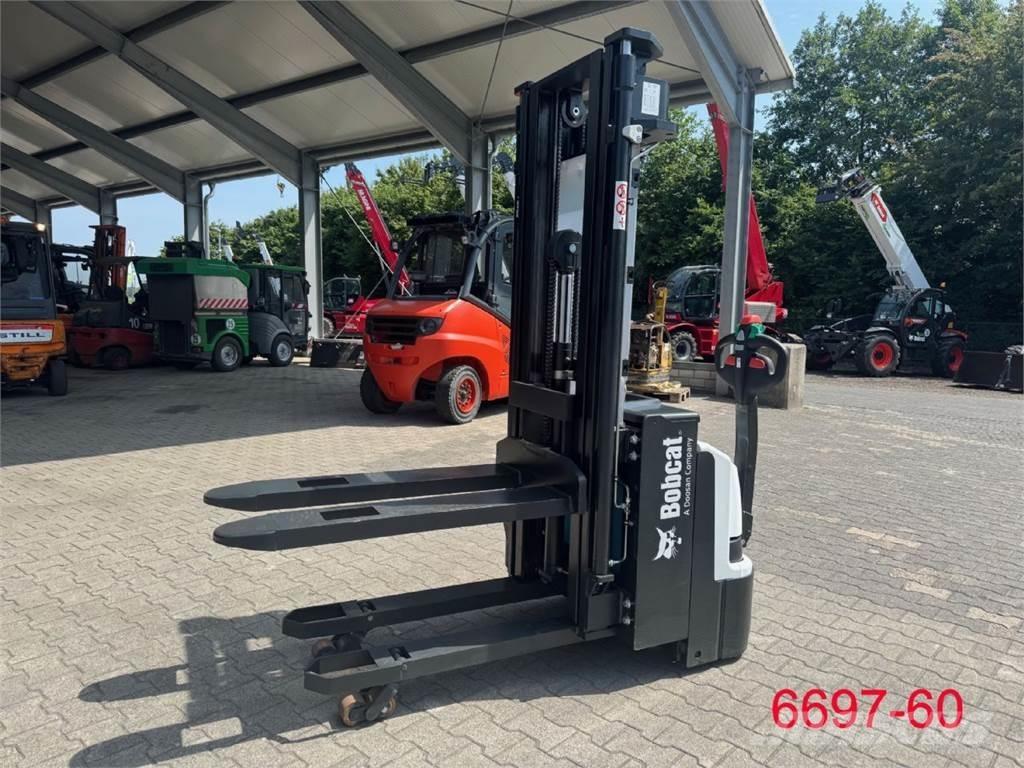 Bobcat BSL 12 N-7i ウォーキンフォークリフト
