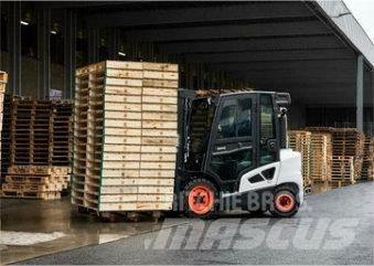 Bobcat D 30 S 9 ディーゼル・軽油