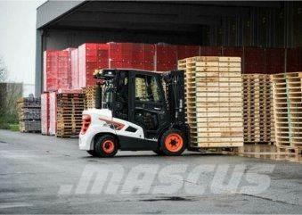 Bobcat D 30 S 9 ディーゼル・軽油