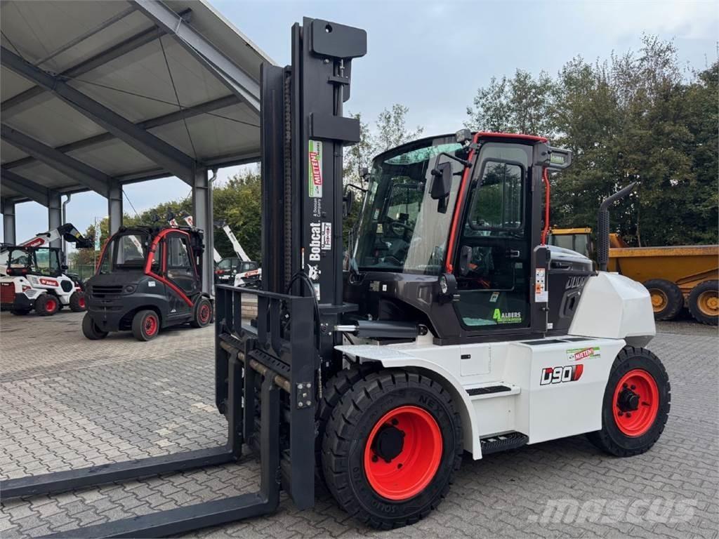 Bobcat D 90 S 9 ディーゼル・軽油