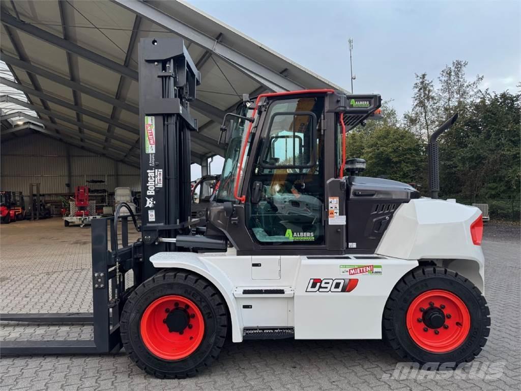 Bobcat D 90 S 9 ディーゼル・軽油