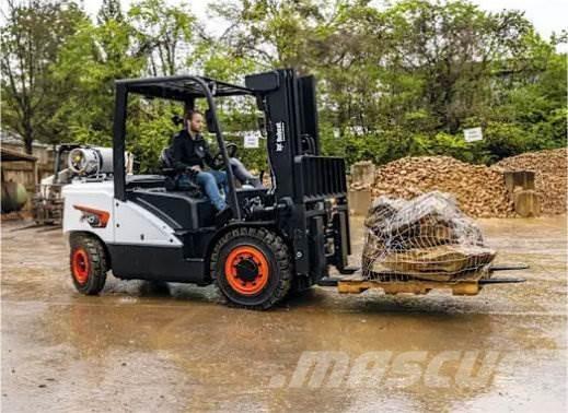 Bobcat G 40 SC-7 LPGフォークリフト