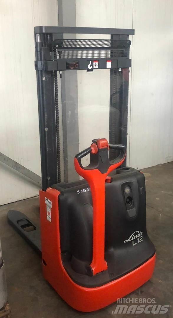 Linde L 12 ウォーキンフォークリフト