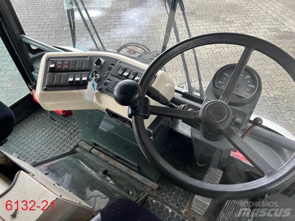 Ravo 540 路面清掃機
