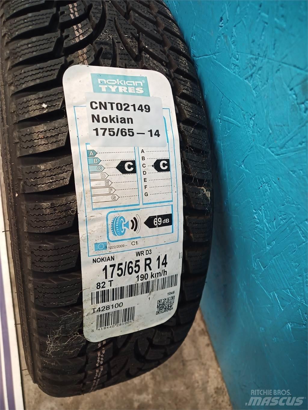  14 175/65R14 タイヤ、ホイル、リム