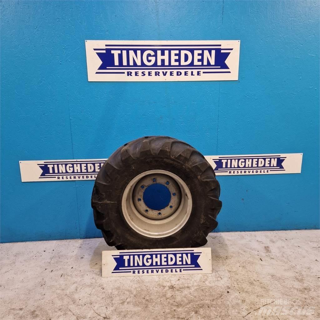  18 340/80R18 タイヤ、ホイル、リム