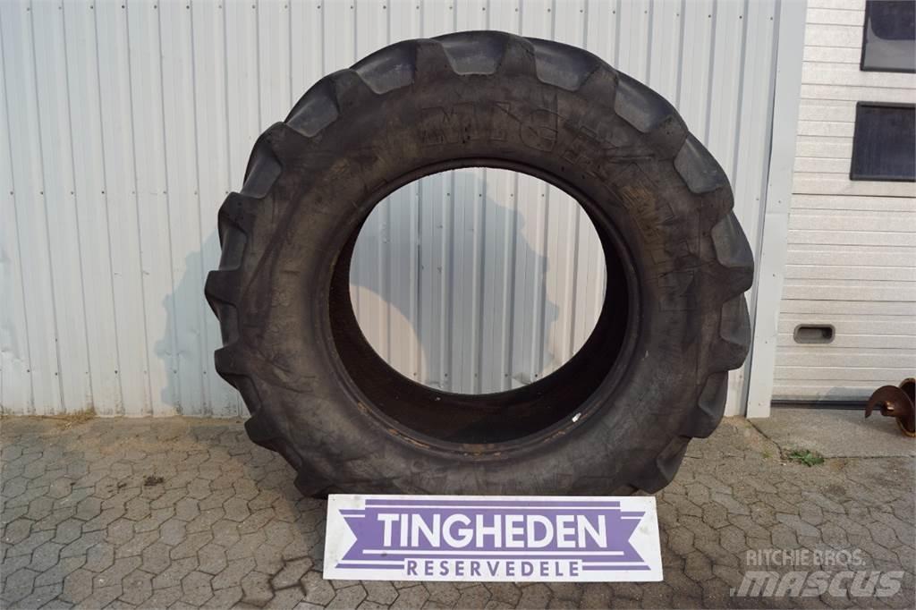  42 710/70R42 タイヤ、ホイル、リム