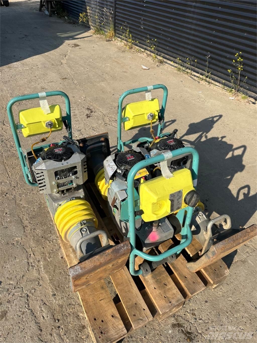 Ammann ACR60 タンパ/転圧バイブレータ