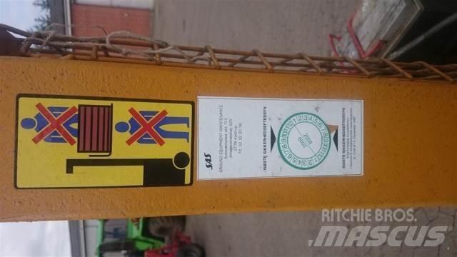 Baka el truck ハンド　パレットトラック